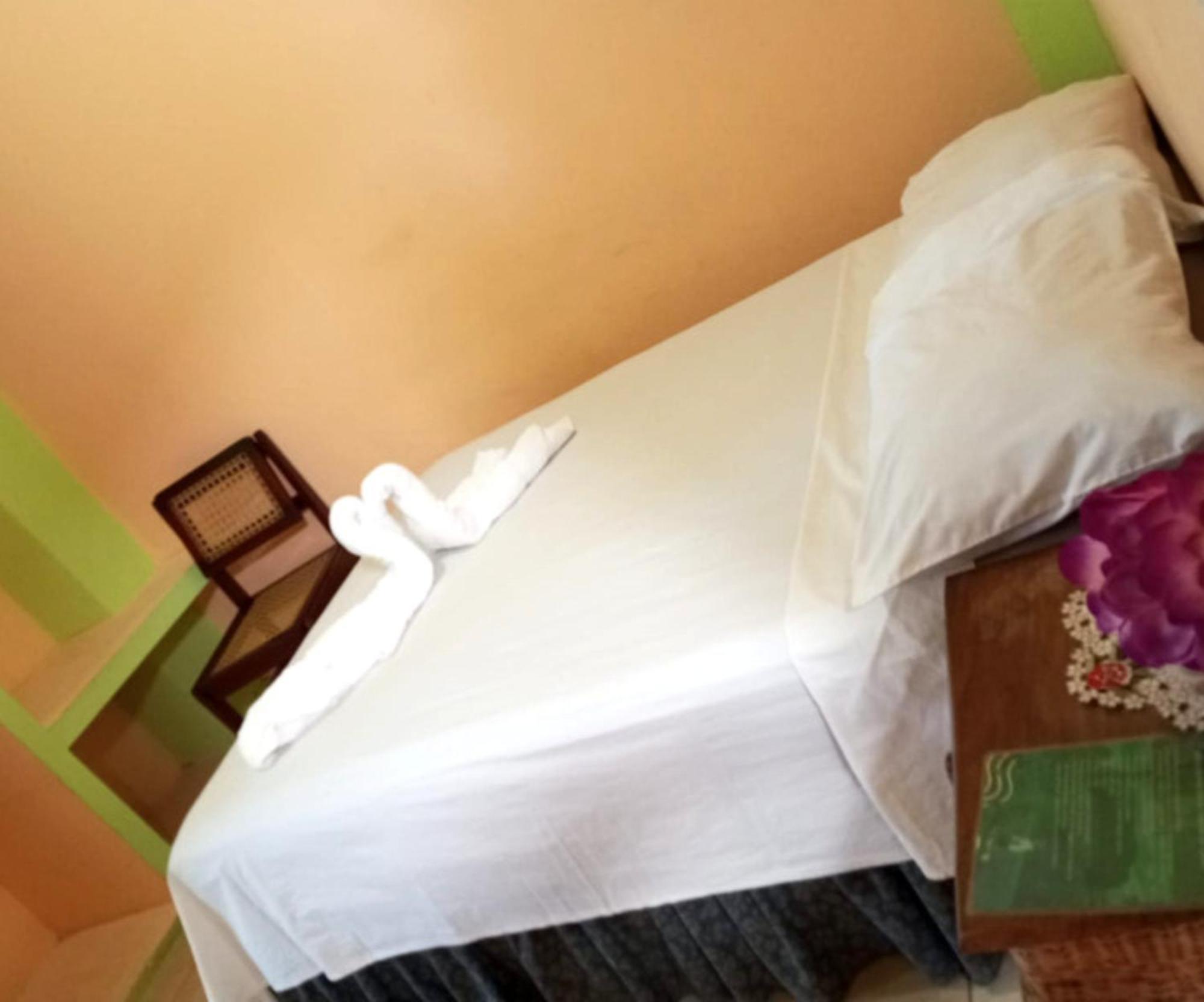 Hostal San Antonio León エクステリア 写真